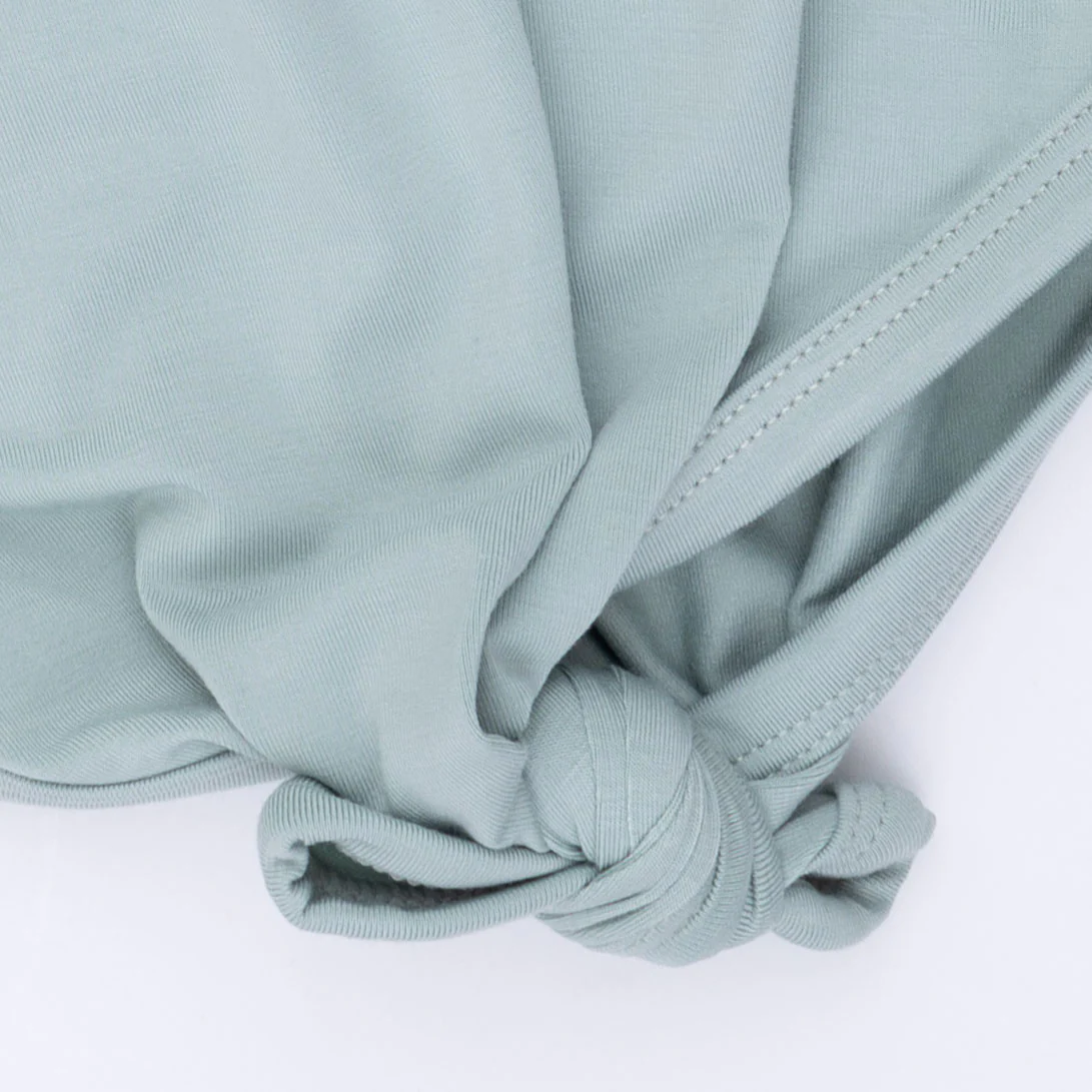 Solid Jadeite - Knotted Gown and Hat - Image 5